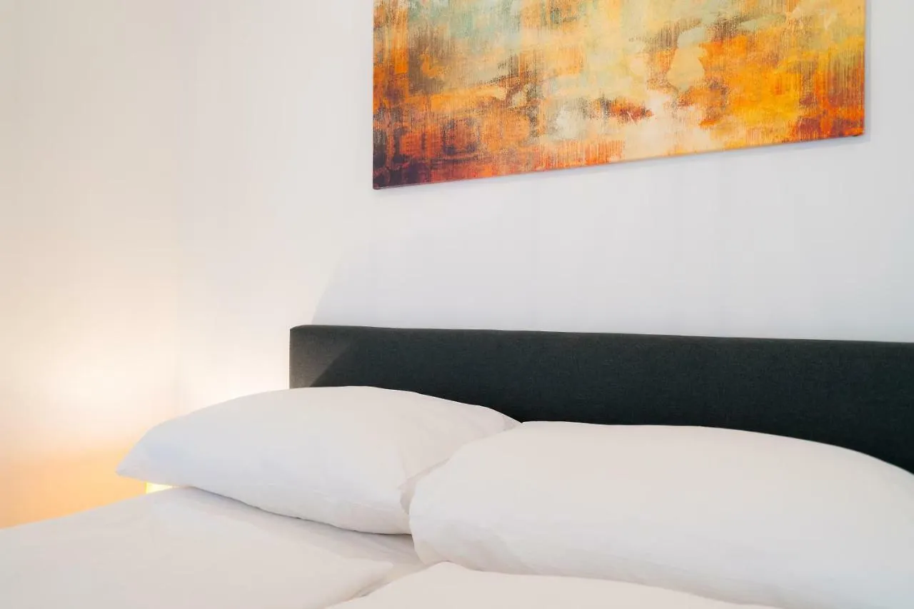 Vienna Residence, Herbststrasse - Ottakring 0*,  Austria