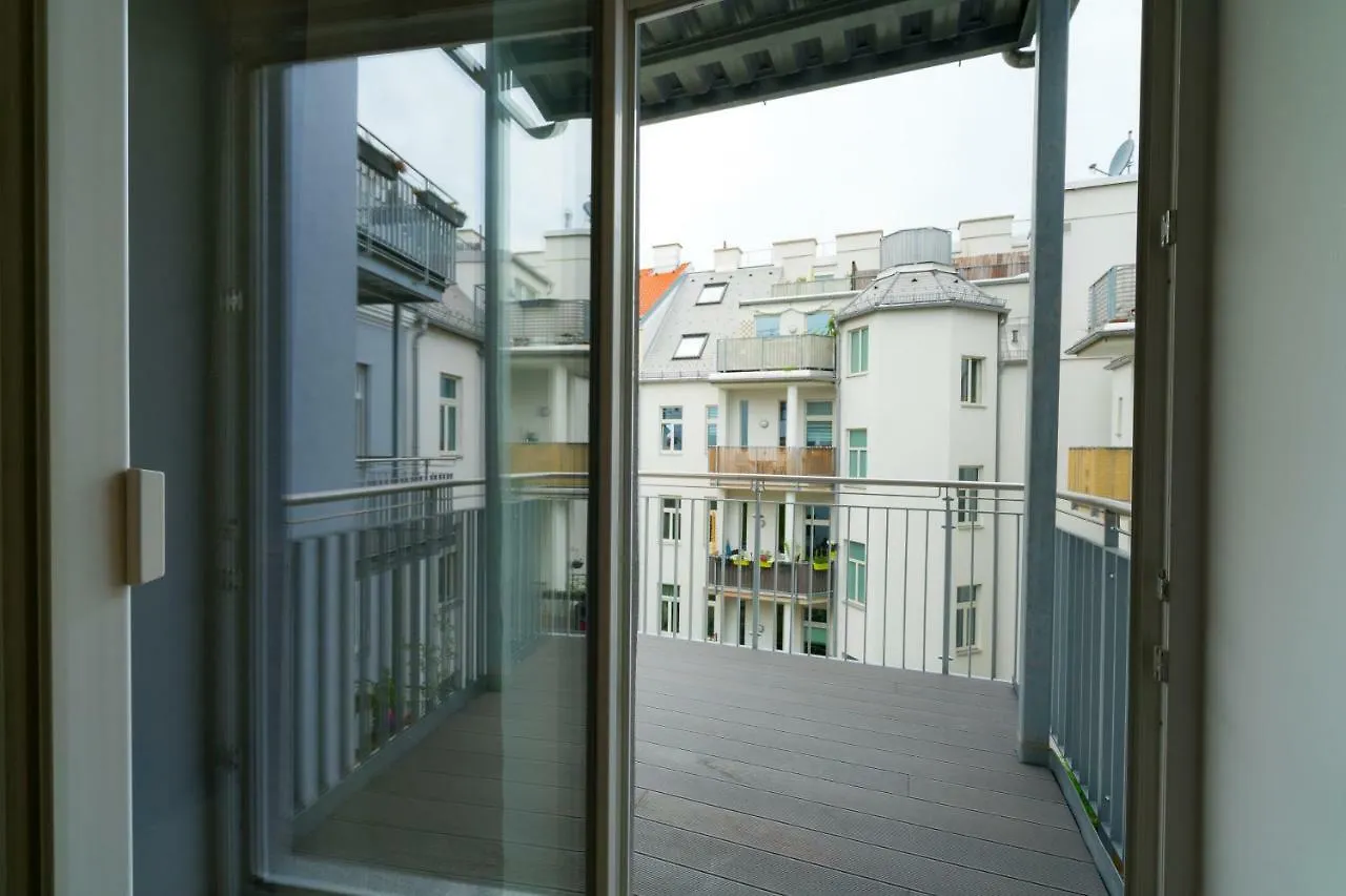 Vienna Residence, Herbststrasse - Ottakring Apartment