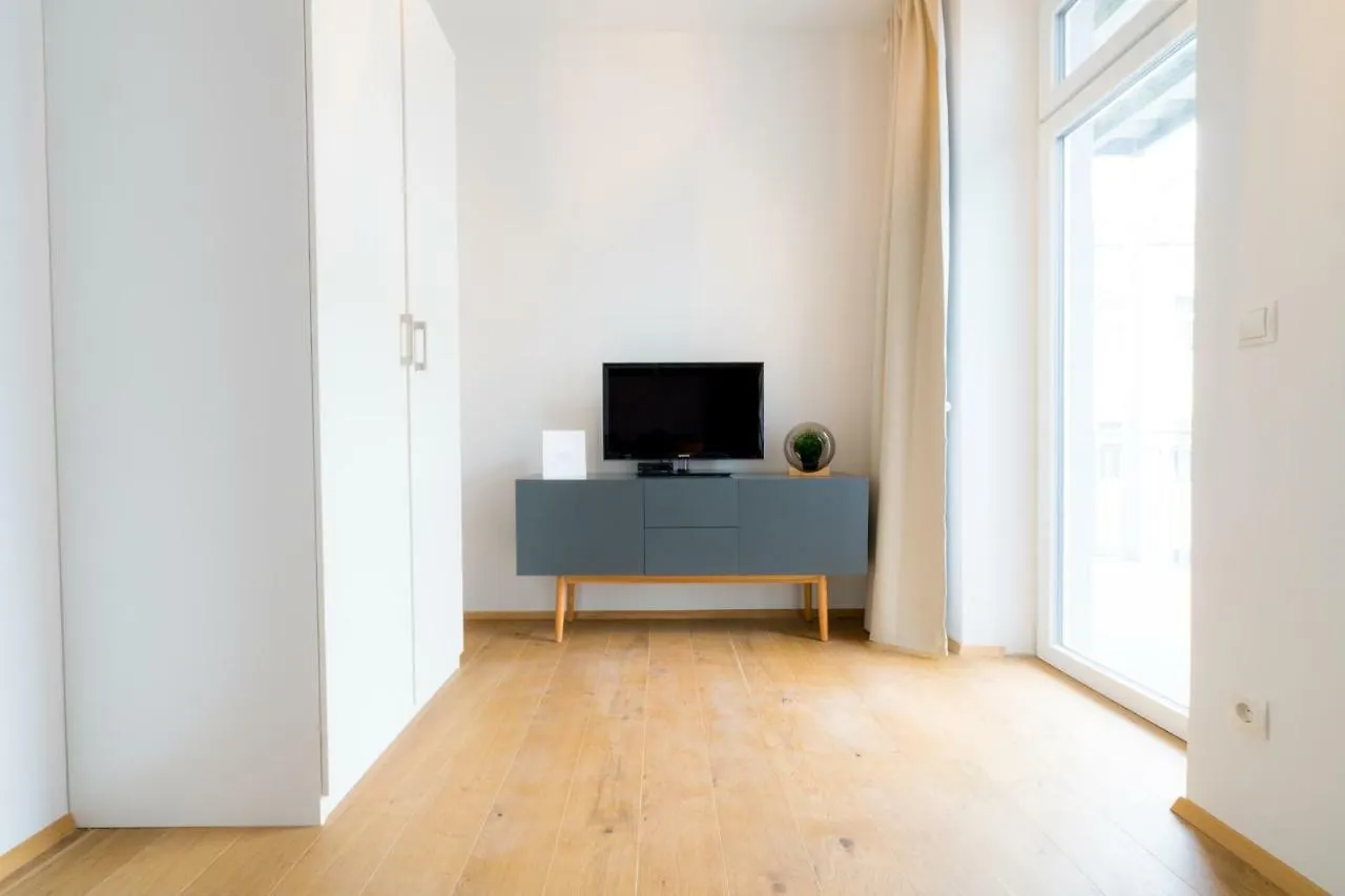 Vienna Residence, Herbststrasse - Ottakring Apartment